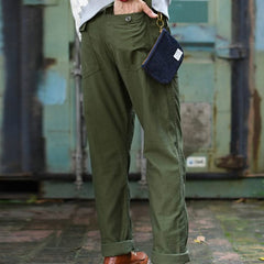 Straight fatigue pants, olive green, with flap cargo pocket and cuffed straight hem