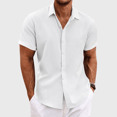 Men's short-sleeve classic-fit shirt in white, button-front with point collar