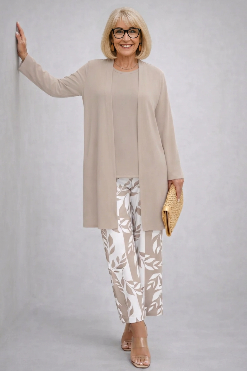 Beige long tunic with round neck and leaf-print pants