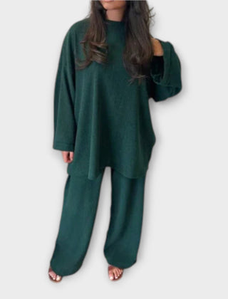 Plus size ribbed green top and wide-leg pants set
